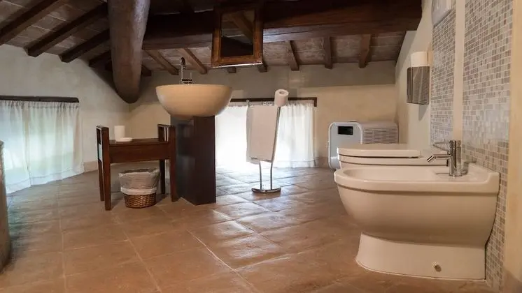 Junior Tek Büyük Yataklı Oda