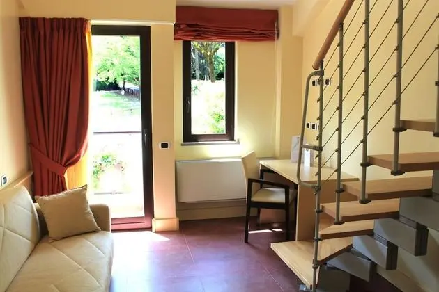 Junior Stüdyo Süit