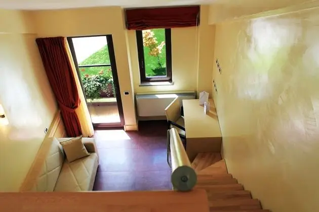 Junior Stüdyo Süit