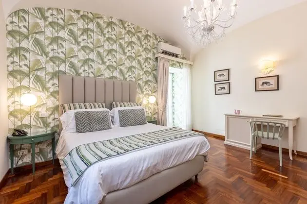 Deluxe Tek Büyük Yataklı Oda, 1 Çift Kişilik Yatak, Bahçeli