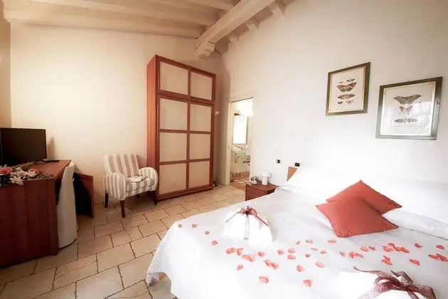 Comfort Tek Büyük veya İki Ayrı Yataklı Oda