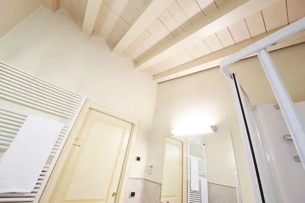 Comfort Tek Büyük veya İki Ayrı Yataklı Oda