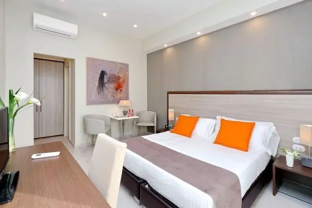 Comfort Tek Büyük Yataklı Oda