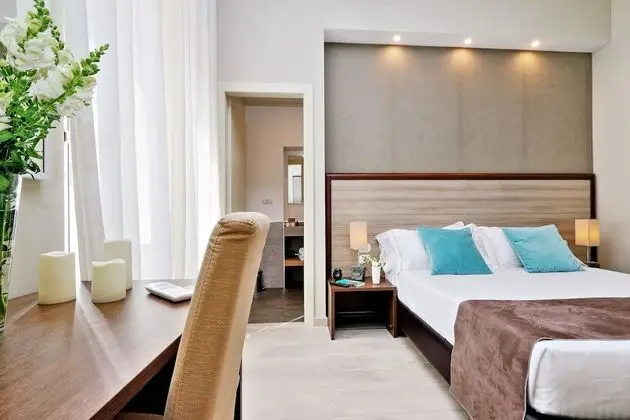 Comfort Tek Büyük Yataklı Oda