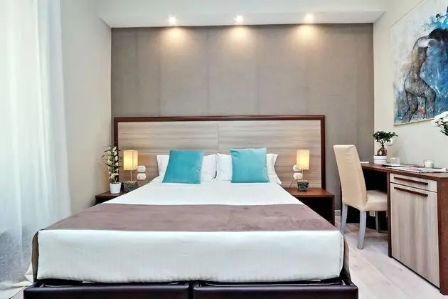 Tek Büyük Yataklı Oda