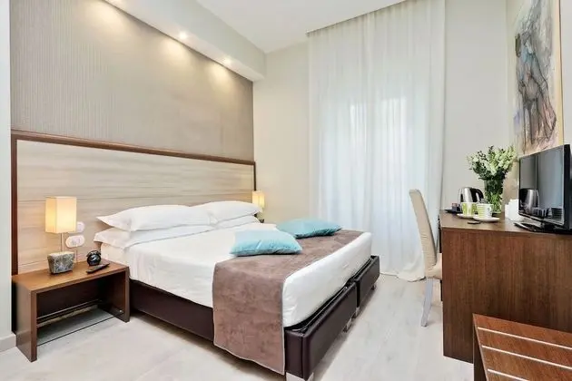 Tek Büyük Yataklı Oda