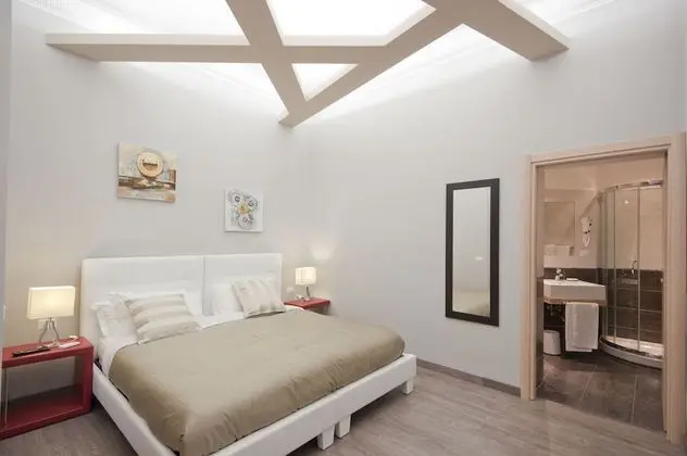 Deluxe Tek Büyük Yataklı Oda, 1 Çift Kişilik Yatak, Şehir Manzaralı