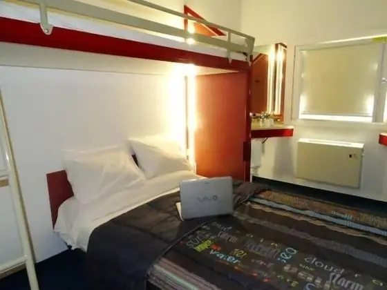 Standard Üç Kişilik Oda