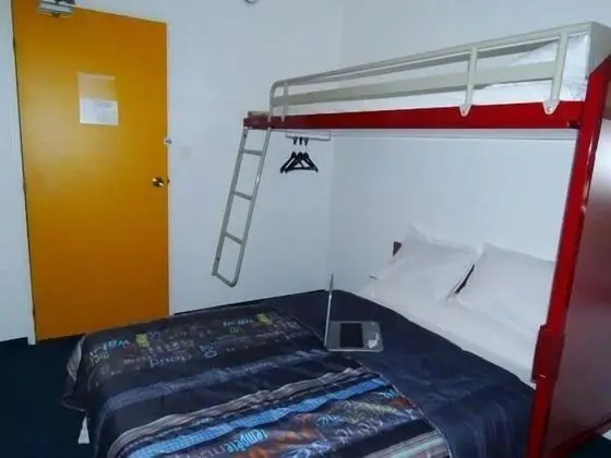 Standard Üç Kişilik Oda, Engellilere Uygun, Sigara İçilmez