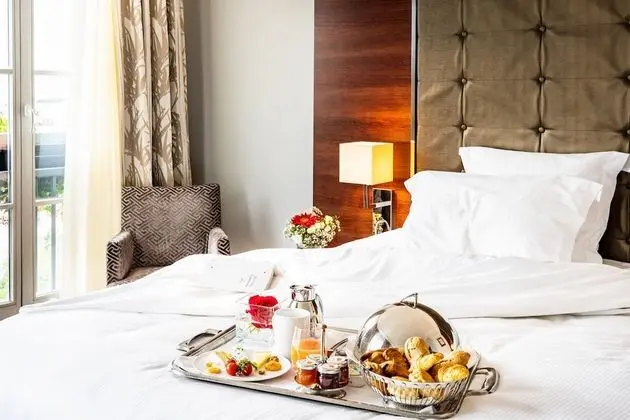 Junior Suite Executive Duplex children under 9 not allowed