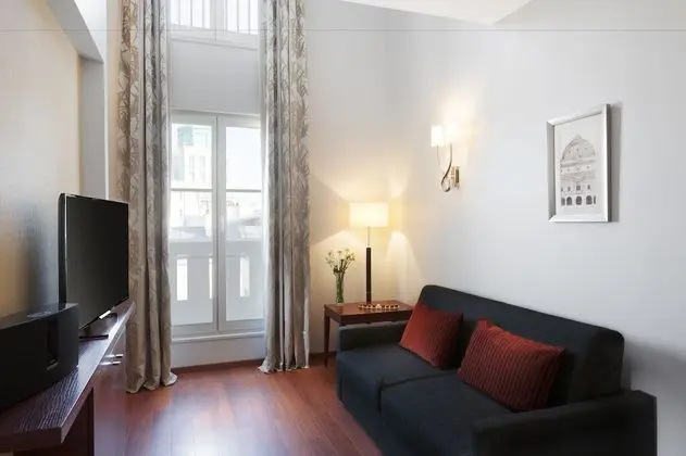 Junior Suite Executive Duplex children under 9 not allowed