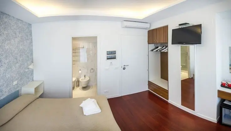 Tek Büyük Yataklı Oda