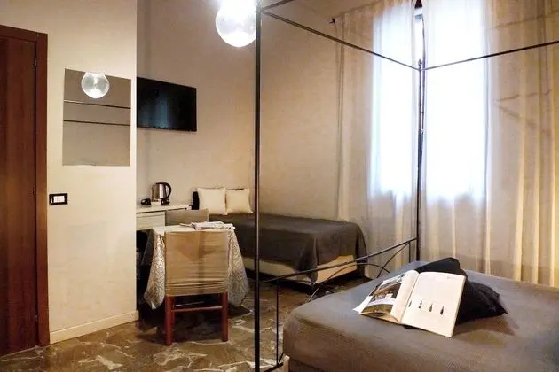 Standard Üç Kişilik Oda