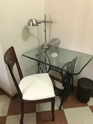 Üç Kişilik Oda
