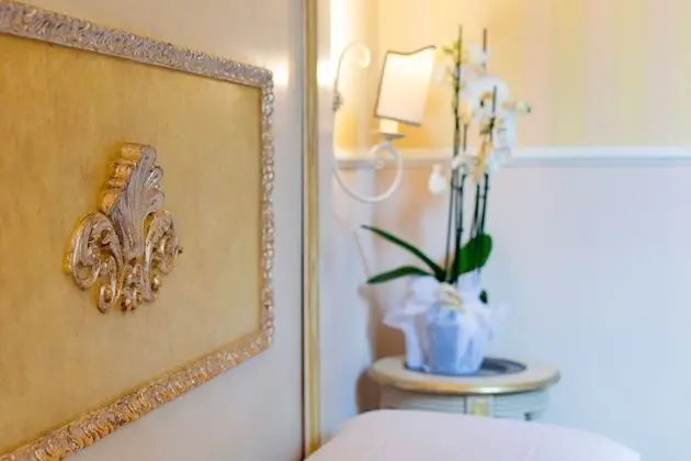 Classic Tek Büyük veya İki Ayrı Yataklı Oda