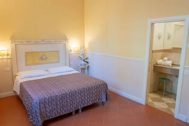 Classic Tek Büyük veya İki Ayrı Yataklı Oda