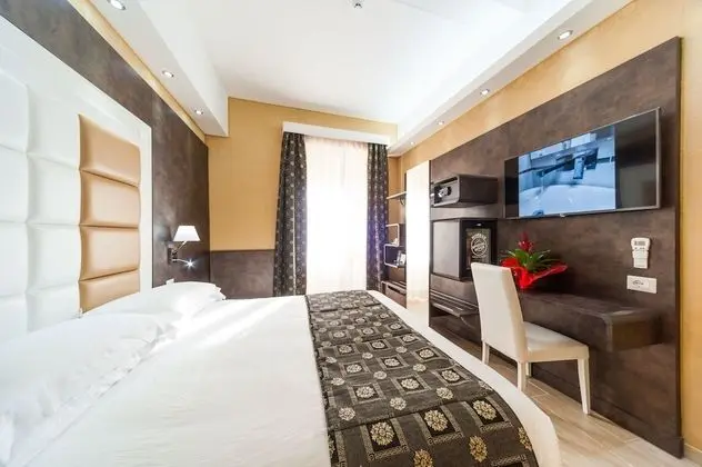 Superior Üç Kişilik Oda, Şehir Manzaralı