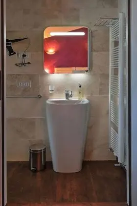 Romantic Süit, 1 Büyük (Queen) Boy Yatak, Sigara İçilmez, Tepe Manzaralı