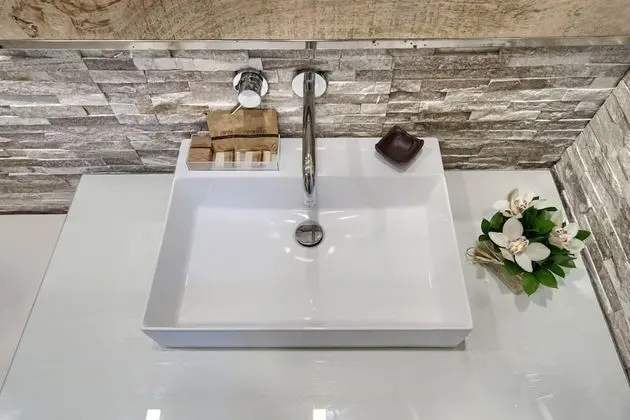 Superior Tek Büyük veya İki Ayrı Yataklı Oda