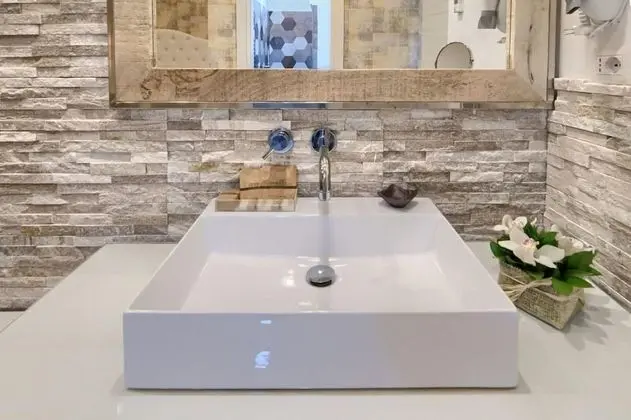 Superior Tek Büyük veya İki Ayrı Yataklı Oda