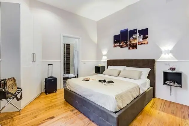 Superior Tek Büyük Yataklı Oda, 3 Yatak Odası, Banyolu/Duşlu