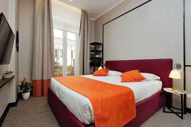 Tek Büyük Yataklı Oda, Balkon