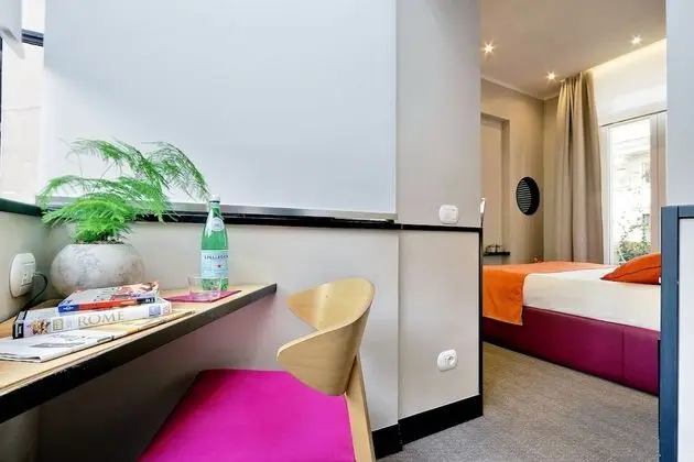 Tek Büyük Yataklı Oda, Balkon