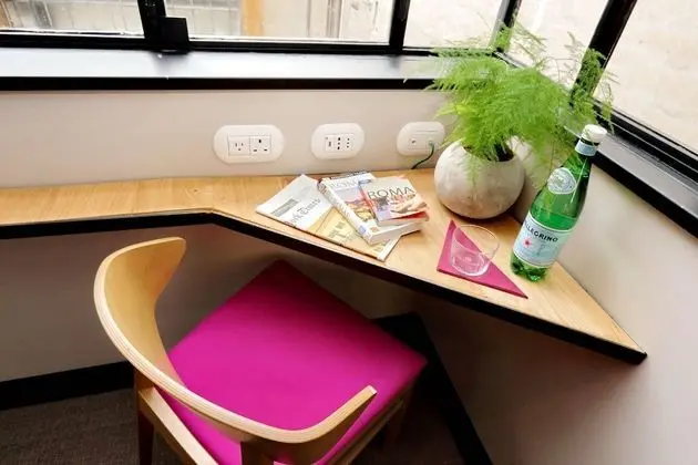 Tek Büyük Yataklı Oda, Balkon