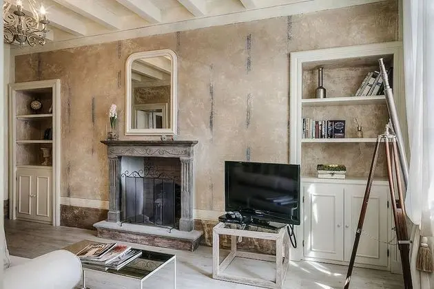 Süit, Balkon, Göl Manzaralı