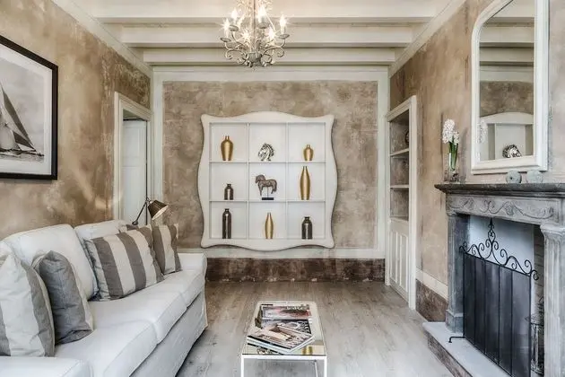 Süit, Balkon, Göl Manzaralı