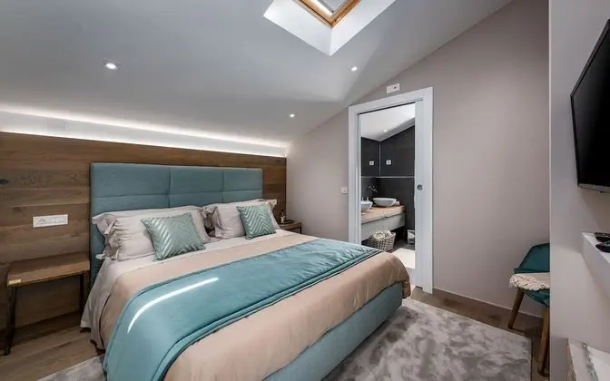 Deluxe Tek Büyük Yataklı Oda, Balkon