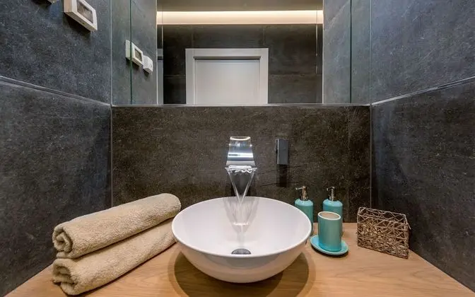 Deluxe Tek Büyük Yataklı Oda, Balkon