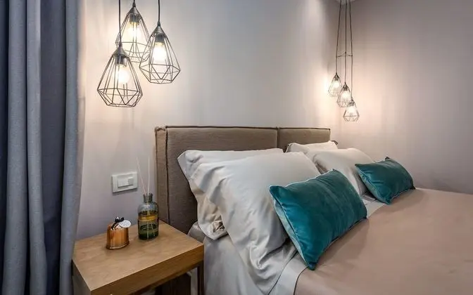 Standard Tek Büyük Yataklı Oda