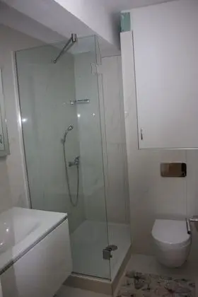 Family Apart Daire, Zemin Kat