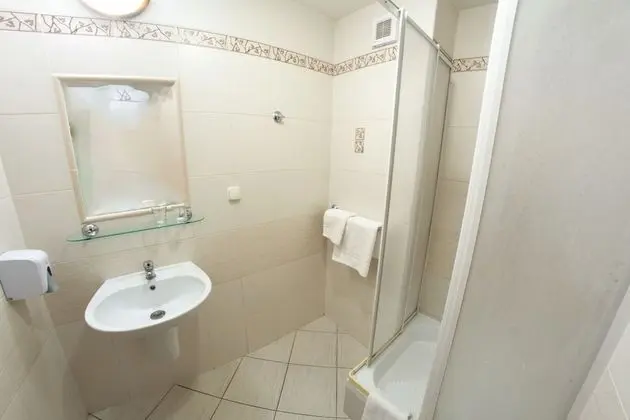 Apart Daire, 1 Büyük (Queen) Boy Yatak, Tepe Manzaralı