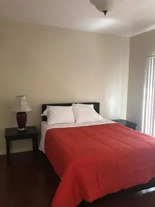 Sıra Ev, Birden Çok Yatak, Sigara İçilmez