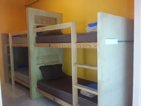 Mixed Dorm 8 Beds