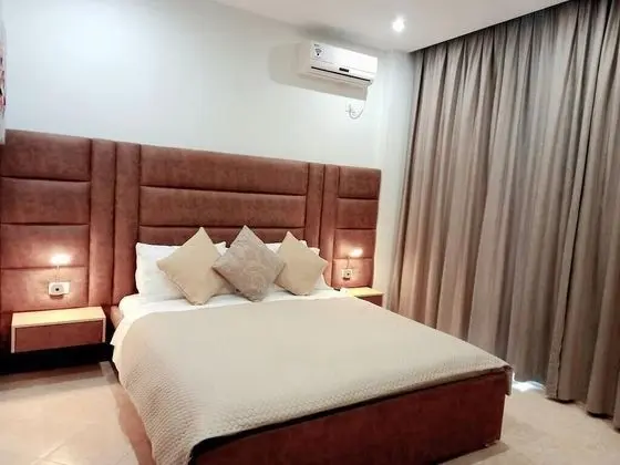 Comfort Tek Büyük veya İki Ayrı Yataklı Oda, Balkon, Deniz Manzaralı