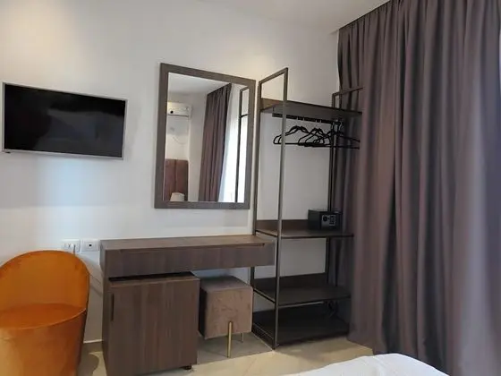 Comfort Tek Büyük Yataklı Oda, Balkon, Deniz Manzaralı