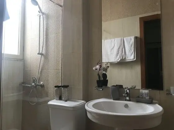 Comfort Tek Büyük Yataklı Oda, Balkon, Deniz Manzaralı