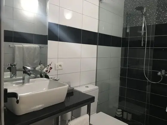 Family Üç Kişilik Oda, Deniz Manzaralı