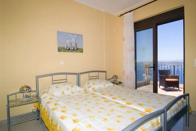 Villa, 3 Yatak Odası, Şömine
