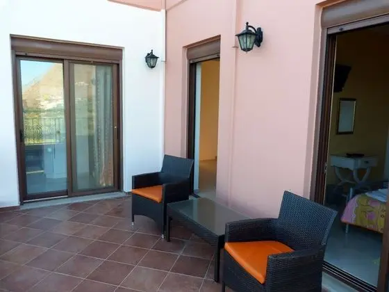 Villa, 3 Yatak Odası, Şömine