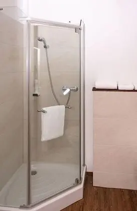 Tek Büyük Yataklı Oda, 1 Çift Kişilik Yatak, Sigara İçilmez