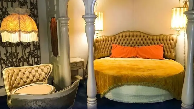 Honeymoon Süit, 1 En Büyük (King) Boy Yatak, Sigara İçilmez, Küvet