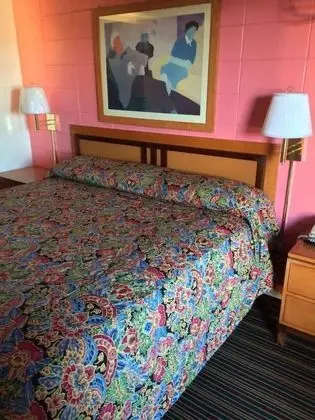 Standard Oda, 1 Büyük (Queen) Boy Yatak