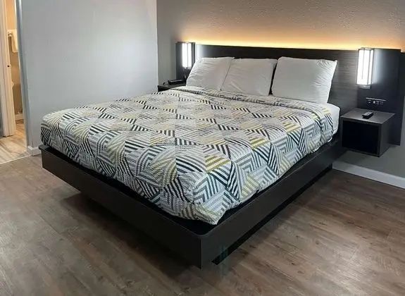 Standard Oda, 1 En Büyük (King) Boy Yatak, Engellilere Uygun, Sigara İçilmez