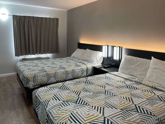 Standard Oda, 2 Çift Kişilik Yatak, Sigara İçilebilir, Küçük Mutfak