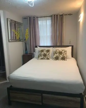 Classic Tek Büyük Yataklı Oda