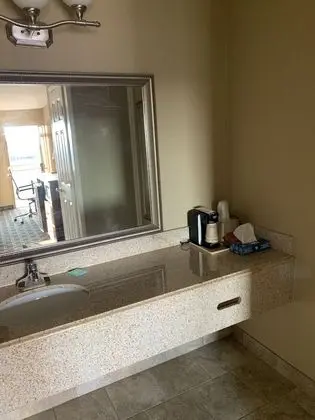 Standard Oda, 1 Büyük (Queen) Boy Yatak, Sigara İçilebilir